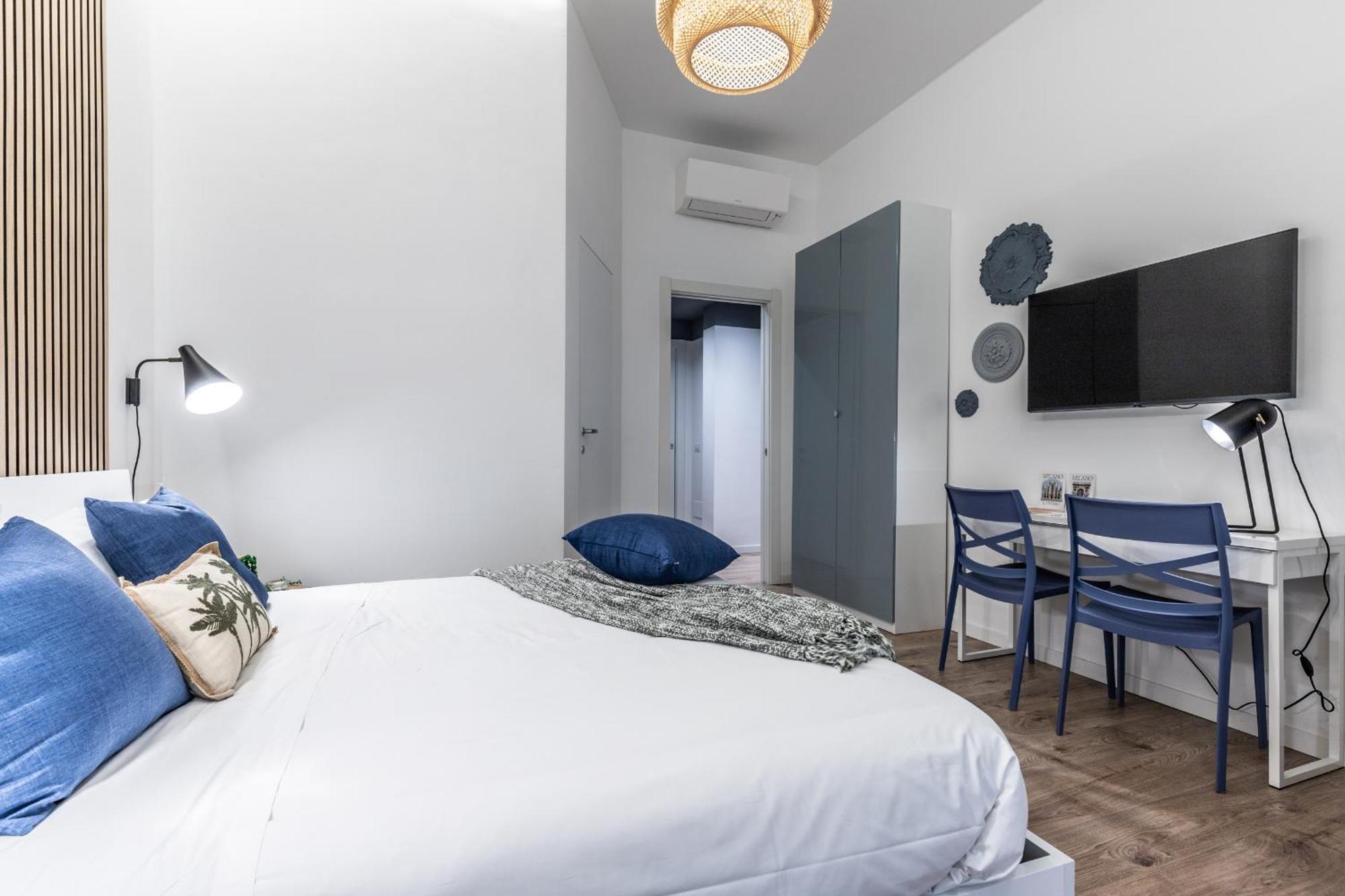 Stayeasy Quadronno33 - 3 Bedrooms, 2 Baths - Duomo Walking Distance Милано Екстериор снимка